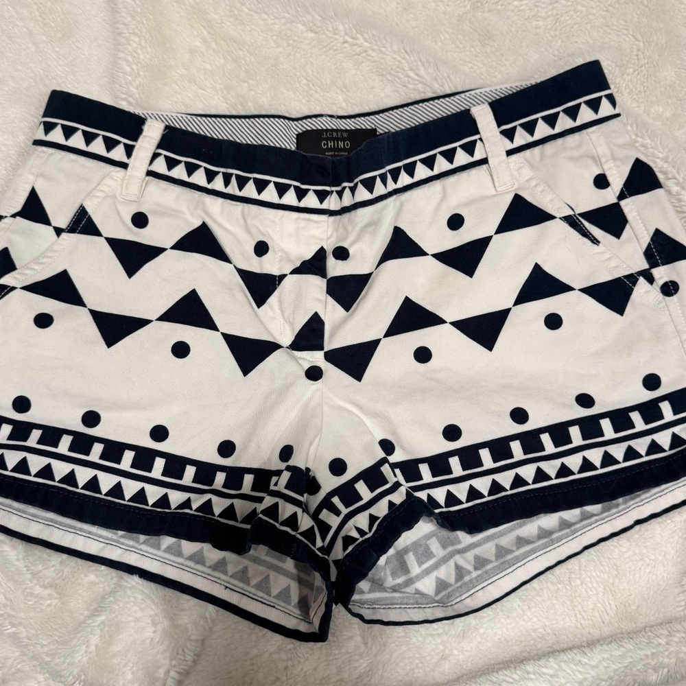 J Crew Women's Navy and White Patterned Shorts